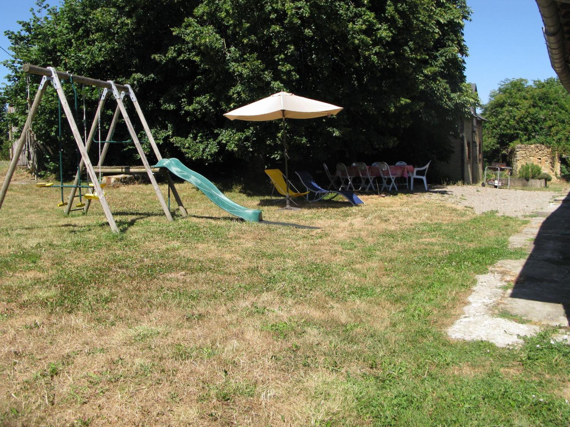 Maison Spacieuse Et Independante Avec Jardin Et Terrasse, Ideale Pour Observer La Nature En Sarthe - Fr-1-410-215 Rouperroux-le-Coquet Екстер'єр фото